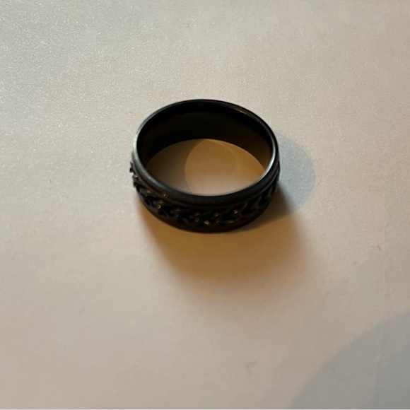 Men’s Black Metal Spin Ring Size 10 - Picture 3 of 4